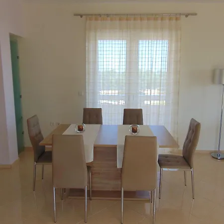 Bright In Apartament